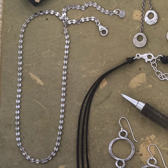 Silpada Sterling Silver Mini Disc Necklace - Picture 2 of 9